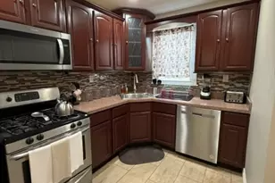 335 Hobson St, Newark, NJ 07112 - Photo 7