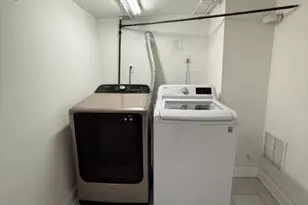 335 Hobson St, Newark, NJ 07112 - Photo 25