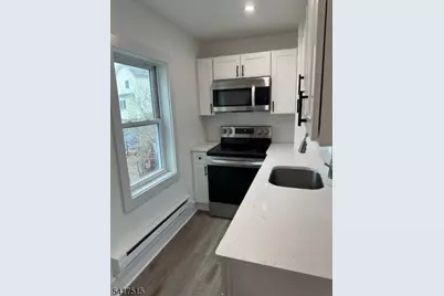 252 Spring St, Newton, NJ 07860 - Photo 7