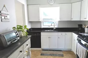 35 Southampton Rd, Berkeley Township, NJ 08757 - Photo 5