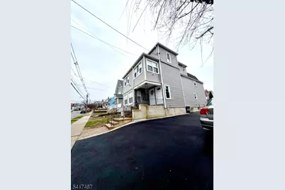 264 Greylock Pkwy, Belleville, NJ 07109 - Photo 5