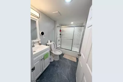 264 Greylock Pkwy, Belleville, NJ 07109 - Photo 21