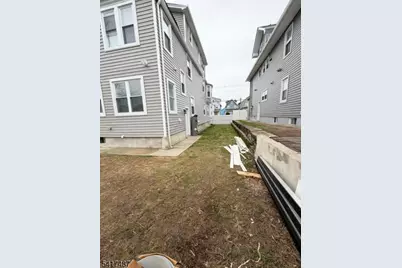 264 Greylock Pkwy, Belleville, NJ 07109 - Photo 25