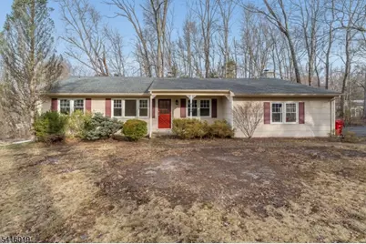 14 Fawn Dr, Clinton Township, NJ 08833 - Photo 1