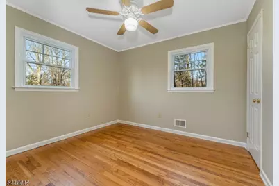 14 Fawn Dr, Clinton Township, NJ 08833 - Photo 11