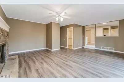 14 Fawn Dr, Clinton Township, NJ 08833 - Photo 19