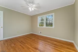 14 Fawn Dr, Clinton Township, NJ 08833 - Photo 9