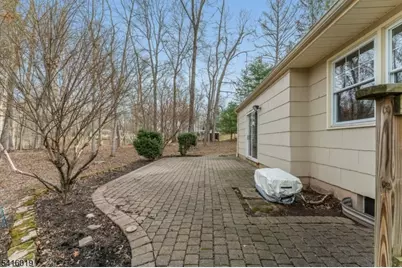 14 Fawn Dr, Clinton Township, NJ 08833 - Photo 27