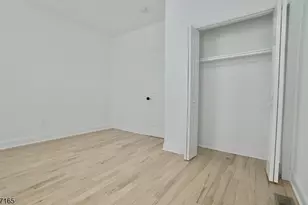 43 Bragaw Ave, Newark, NJ 07112 - Photo 7