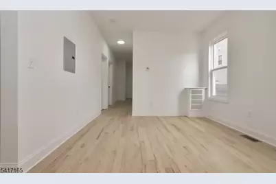 43 Bragaw Ave #2, Newark, NJ 07112 - Photo 3