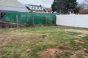 2021 Tyler St, Union Township, NJ 07083 - Photo 13