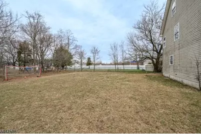 473 Lewis St, Franklin Township, NJ 08873 - Photo 7