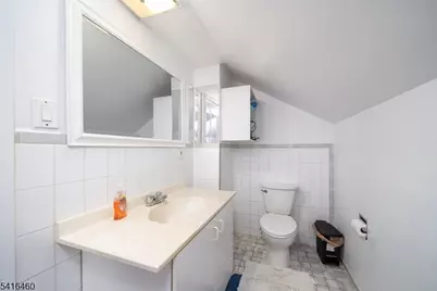 50 Brookwood Dr #B, Maplewood, NJ 07040 - Photo 9