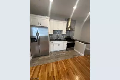 474 10th Ave #301, Paterson, NJ 07514 - Photo 5