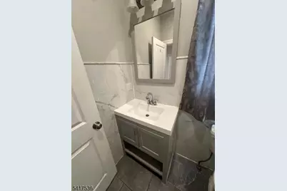 474 10th Ave #301, Paterson, NJ 07514 - Photo 9