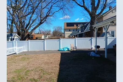 1028 W 5th St, Plainfield, NJ 07063 - Photo 11