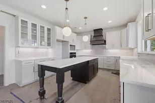 6 Spring Ct, Lopatcong Township, NJ 08865 - Photo 17
