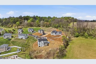 6 Spring Ct, Lopatcong Township, NJ 08865 - Photo 5