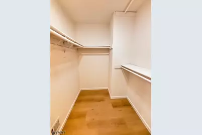 386 Inwood Ct, Franklin Township, NJ 08873 - Photo 27