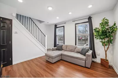 35 Hickory St, Bloomfield, NJ 07003 - Photo 21