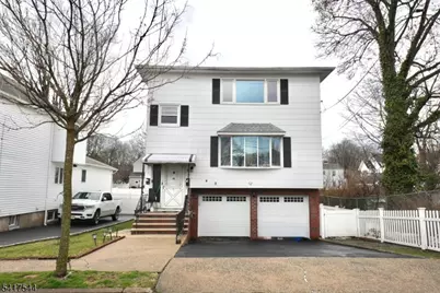 9 Davey St 2nd Floor, Bloomfield, NJ 07003 - Photo 1