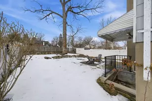 37 Wenonah Ave, Parsippany, NJ 07034 - Photo 23