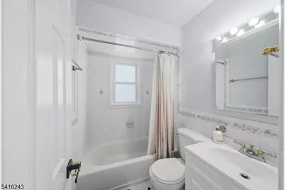 37 Wenonah Ave, Parsippany, NJ 07034 - Photo 13