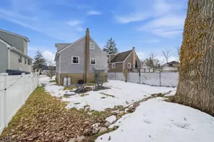 37 Wenonah Ave, Parsippany, NJ 07034 - Photo 25