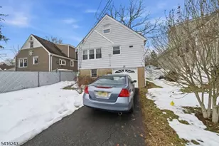 37 Wenonah Ave, Parsippany, NJ 07034 - Photo 31