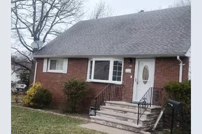 52 Vetrone Dr, Woodland Park, NJ 07424 - Photo 1