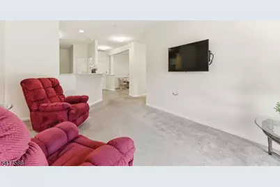 2103 Avery Ct, Franklin Township, NJ 08873 - Photo 7