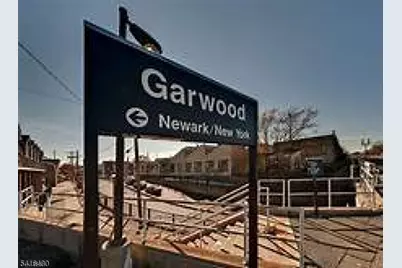 101 Center St #4, Garwood, NJ 07027 - Photo 9