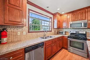 471 Kenbury Rd, Branchburg Township, NJ 08876 - Photo 9