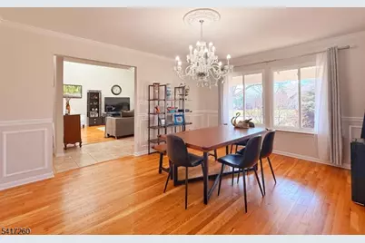 592 Cabot Hill Rd, Bridgewater, NJ 08807 - Photo 7