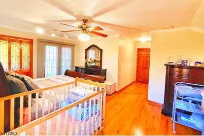 592 Cabot Hill Rd, Bridgewater, NJ 08807 - Photo 23