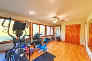 592 Cabot Hill Rd, Bridgewater, NJ 08807 - Photo 17