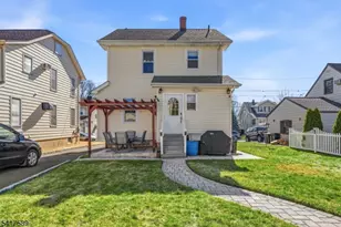 968 Moessner Ave, Union Township, NJ 07083 - Photo 25