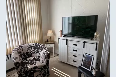 2029 Balmoral Ave, Union Township, NJ 07083 - Photo 15