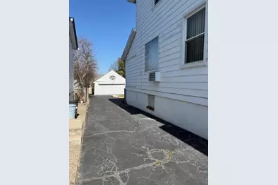 2029 Balmoral Ave, Union Township, NJ 07083 - Photo 3