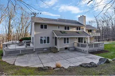 14 Lookout Dr, Roxbury Township, NJ 07852 - Photo 15