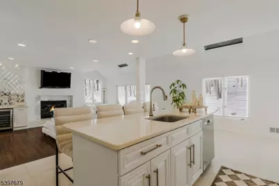 14 Lookout Dr, Roxbury Township, NJ 07852 - Photo 23