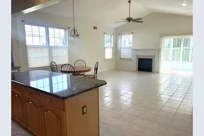 41 Victoria Dr, White Township, NJ 07823 - Photo 5