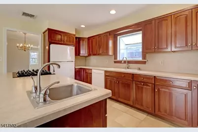 1 Knapp Ave, Florham Park, NJ 07932 - Photo 3