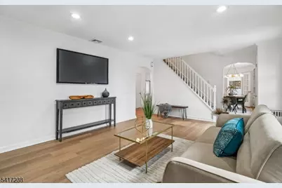 27 Hartshorn Ter, West Orange Township, NJ 07052 - Photo 3