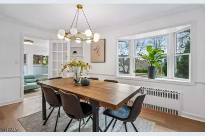 27 Hartshorn Ter, West Orange Township, NJ 07052 - Photo 9