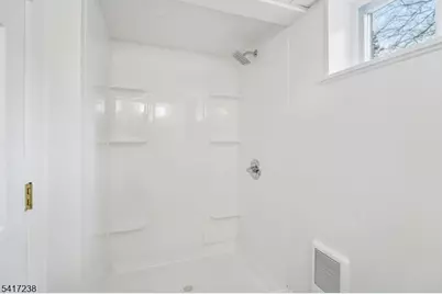 27 Hartshorn Ter, West Orange Township, NJ 07052 - Photo 41