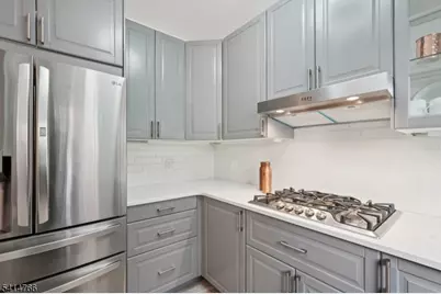 10 Crestmont Road #1A, Montclair Twp., NJ 07042 - Photo 17