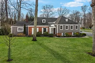 14 Fairfield Dr E, Morris Township, NJ 07960 - Photo 1