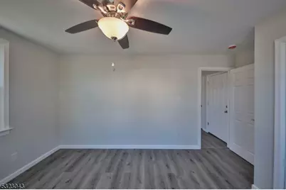 427 E Central Ave, Alpha, NJ 08865 - Photo 11