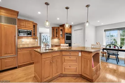 59 Manor Dr, Bernards Township, NJ 07920 - Photo 15